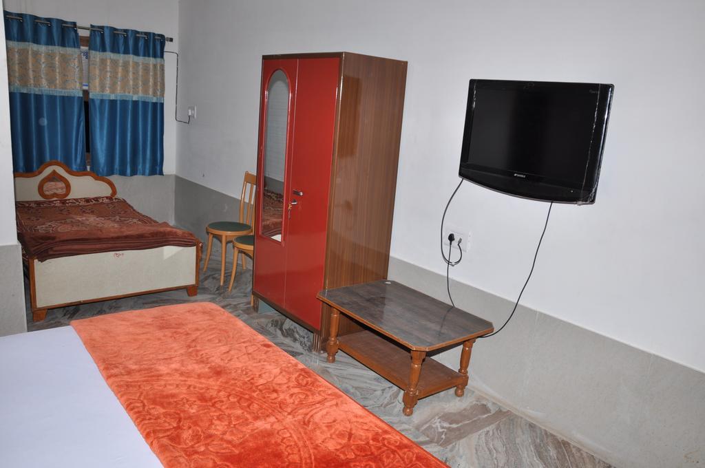Hotel Fort View & Restaurant Phalodi  ภายนอก รูปภาพ