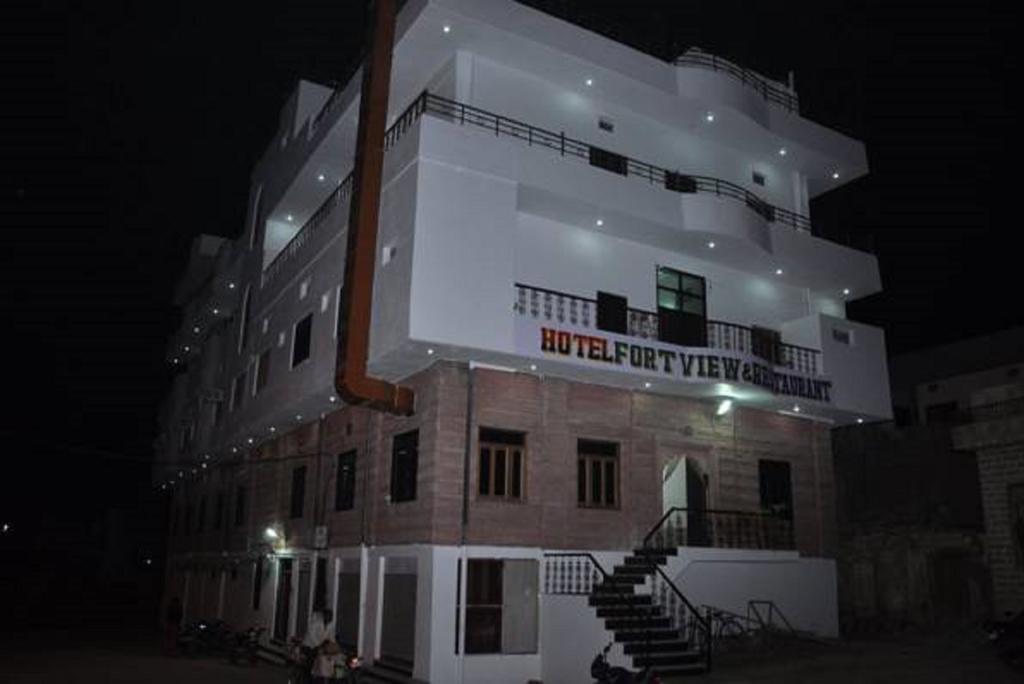 Hotel Fort View & Restaurant Phalodi  ภายนอก รูปภาพ